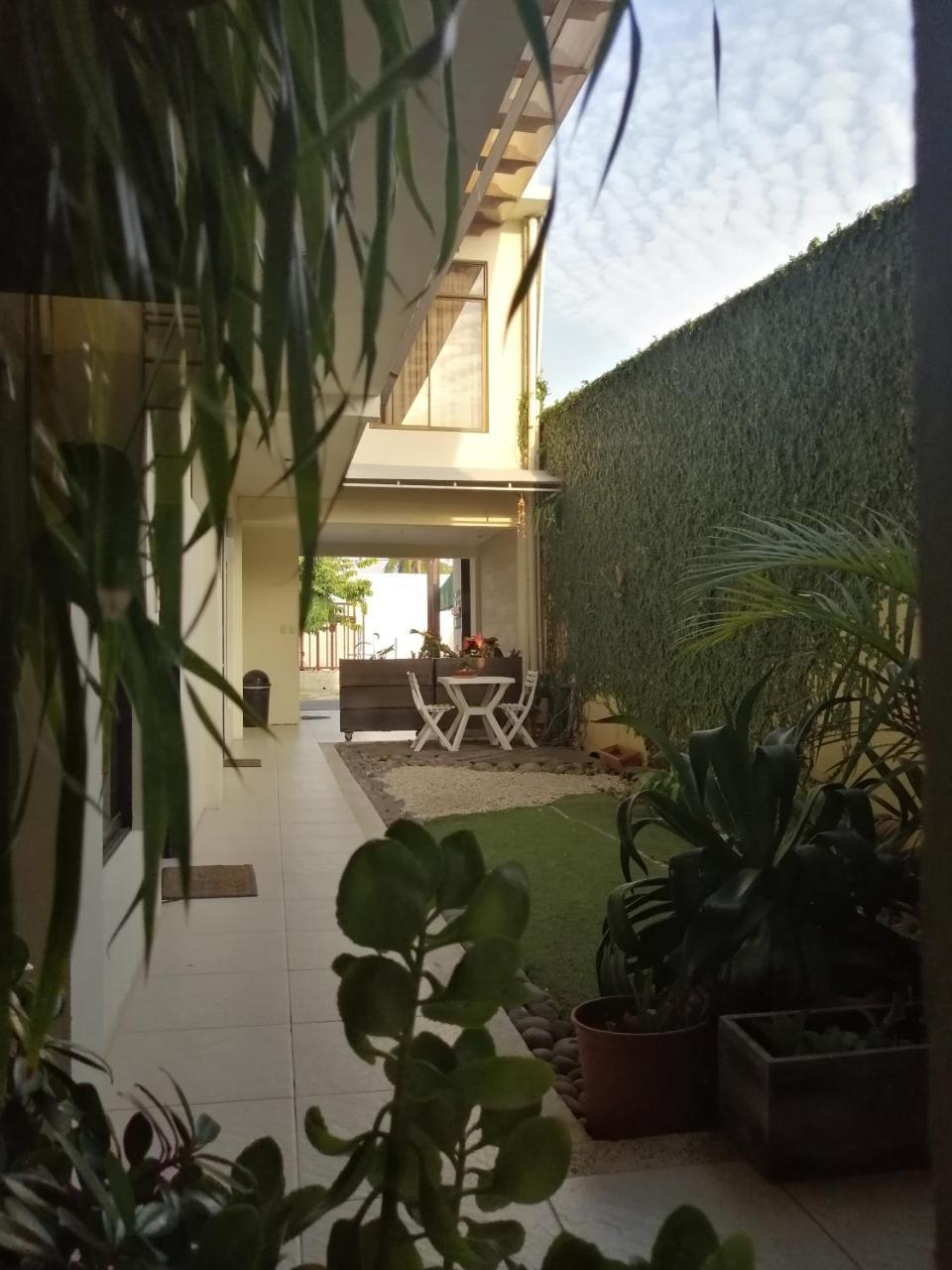 Cabinas Gosen Puntarenas Zewnętrze zdjęcie