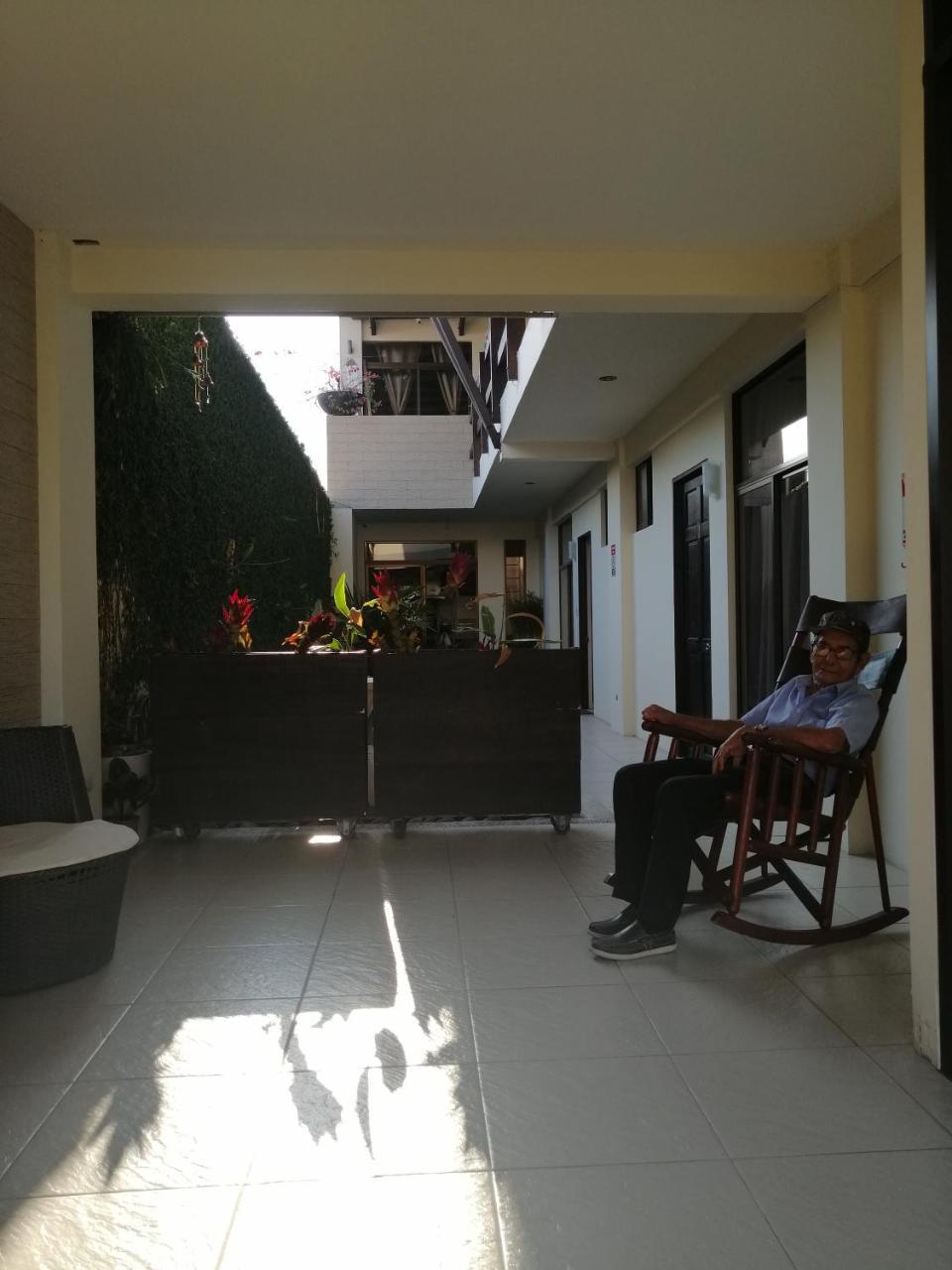 Cabinas Gosen Puntarenas Zewnętrze zdjęcie